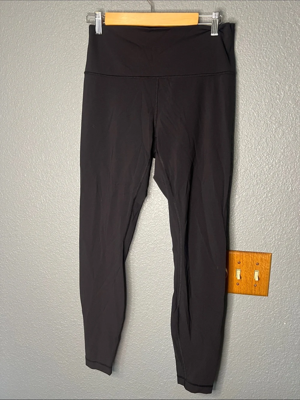 Lululemon align black leggings Size 10